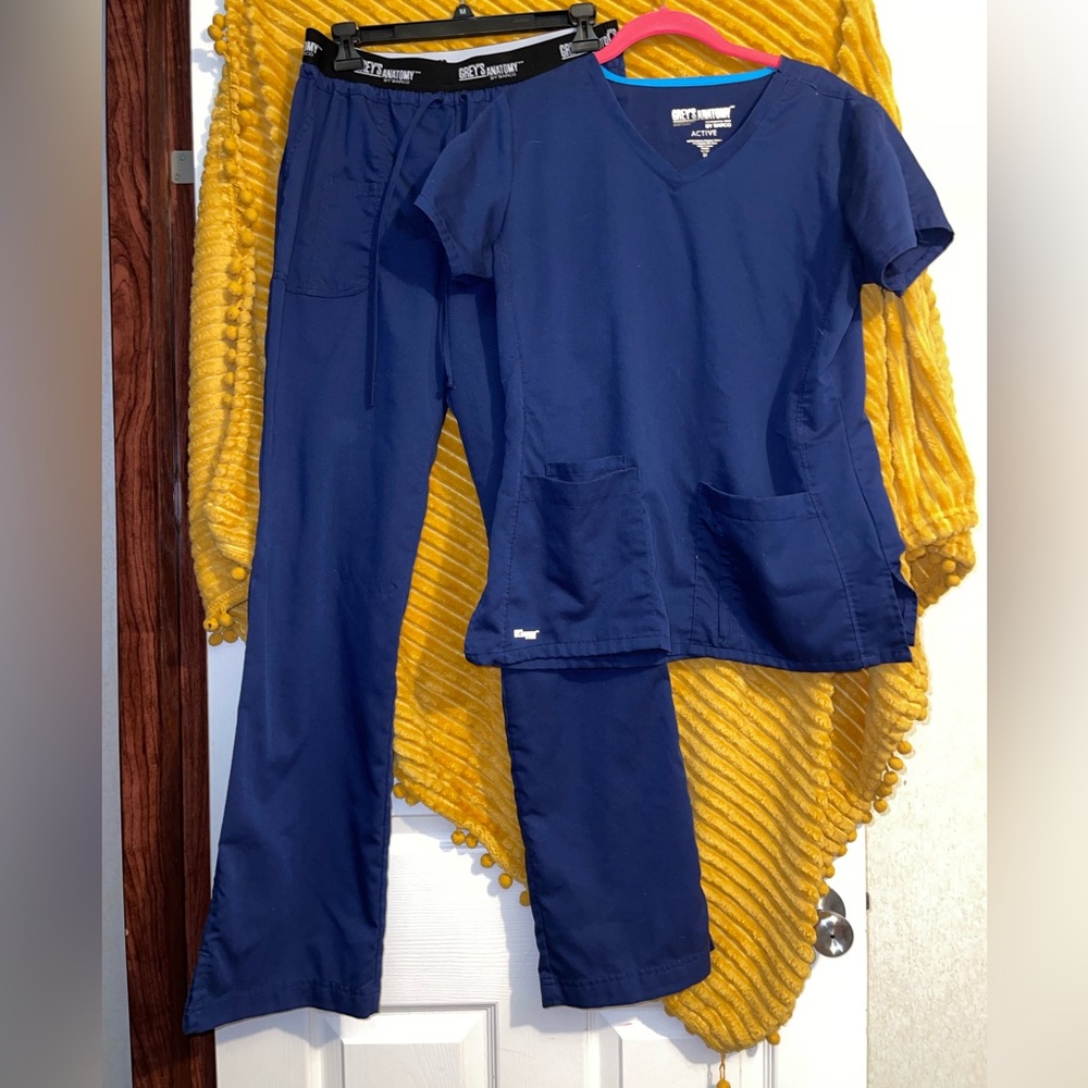 Navy greys anatomy scrubs